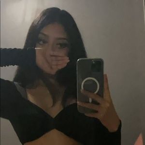 Meet your Posher, Aurora